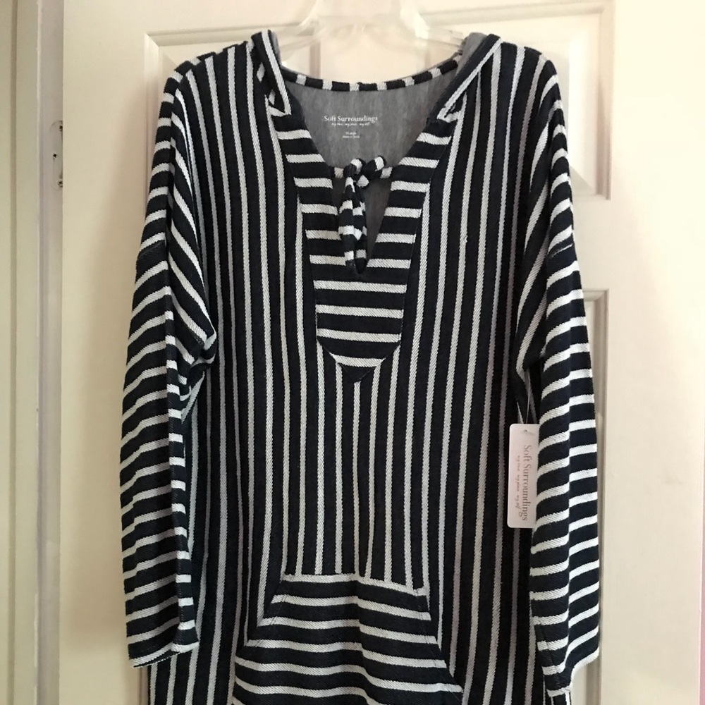 Hooded pullover with front pouch